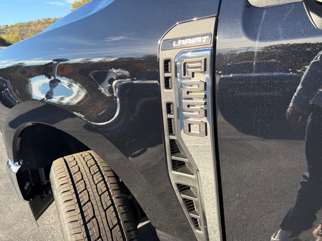 2026 Ford F-250 Super Duty Lariat - Photo 9
