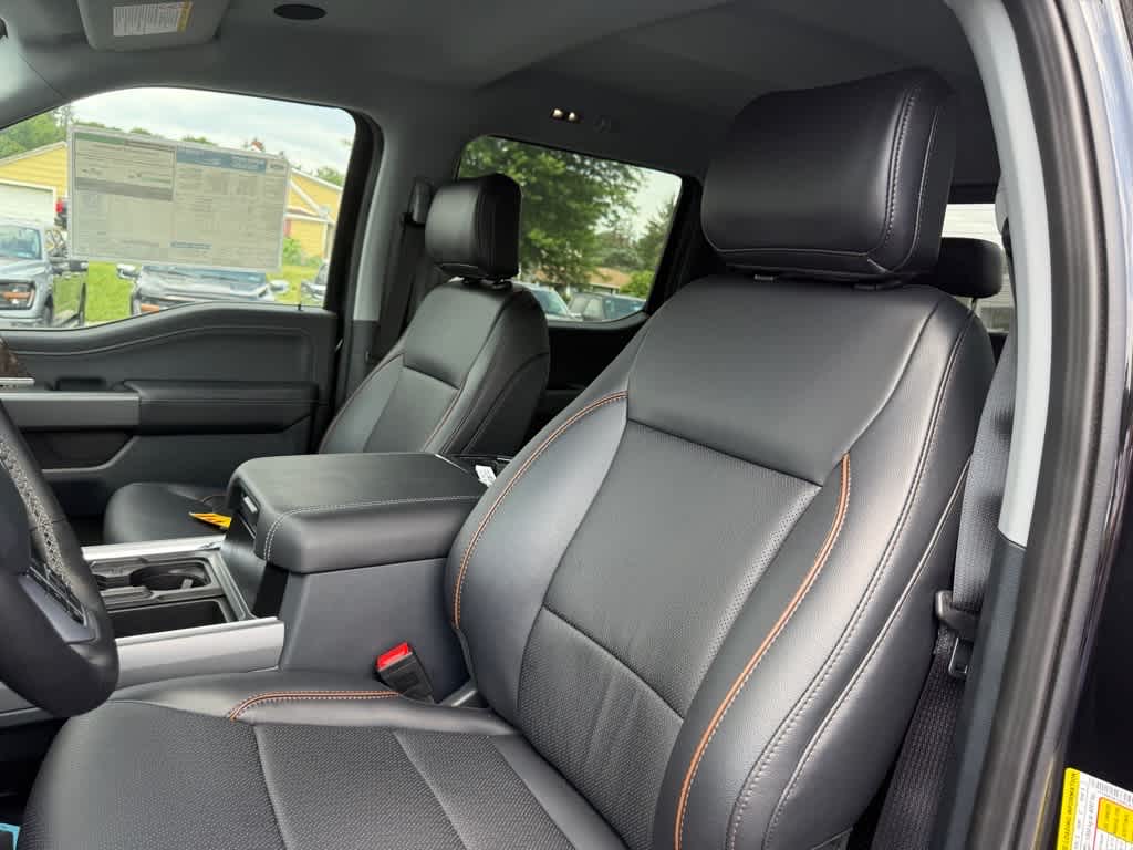 2025 Ford F-350 Super Duty Lariat - Photo 13