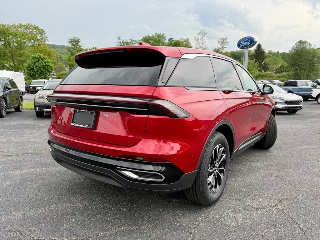 2025 Lincoln Nautilus Premiere photo 2