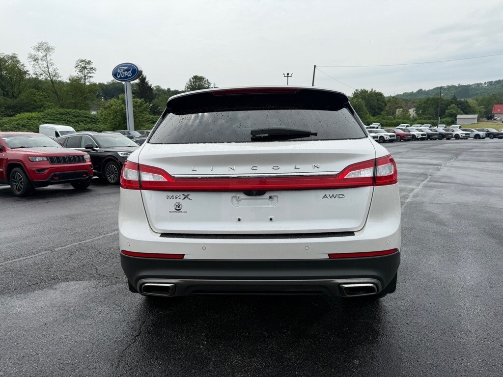 2018 Lincoln MKX Reserve photo 3