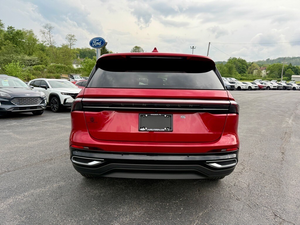 2025 Lincoln Nautilus Premiere photo 3