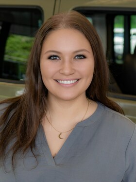 Staff member Madi Steinbauer from ID_9a0ecdead0a1