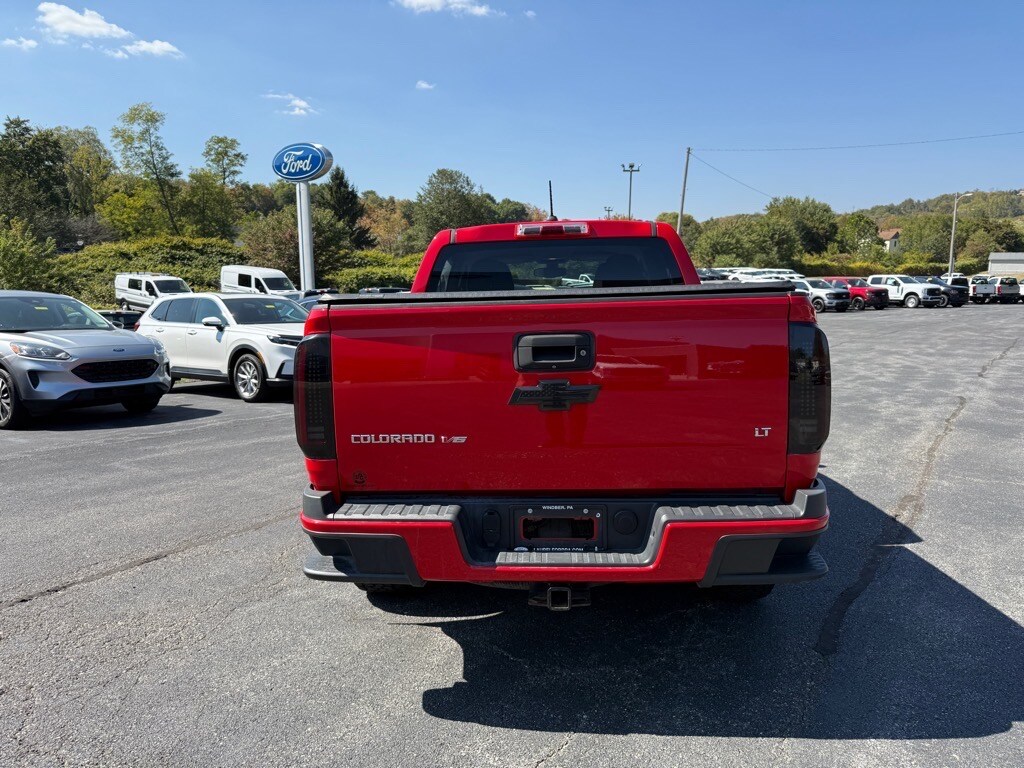 2019 Chevrolet Colorado LT photo 3