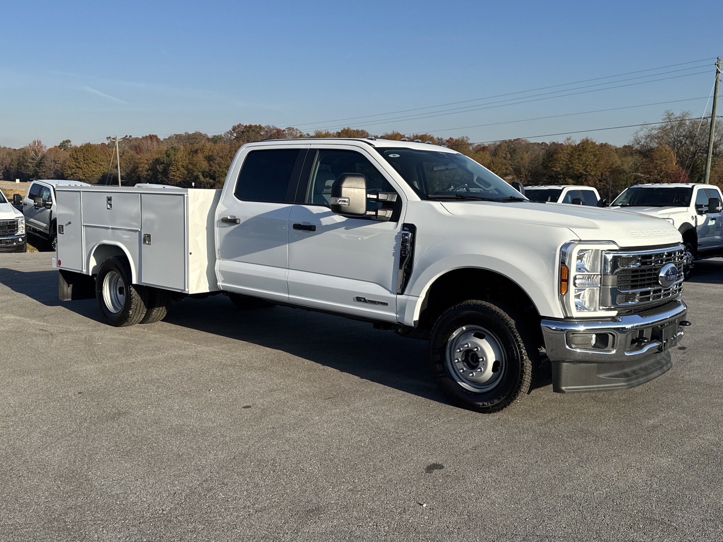 2026 Ford F-350 XL photo 4