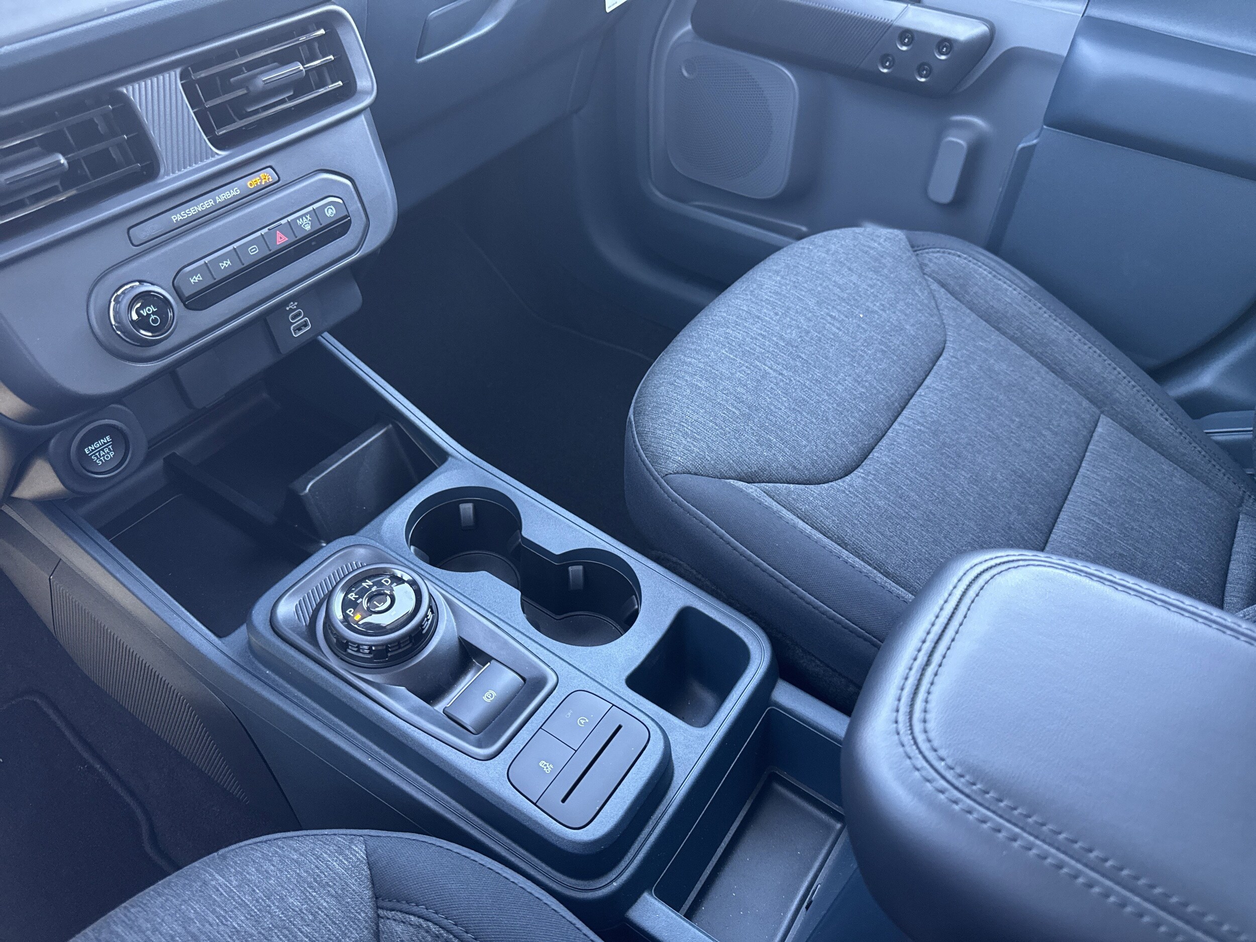2025 Ford Maverick XLT - Photo 30