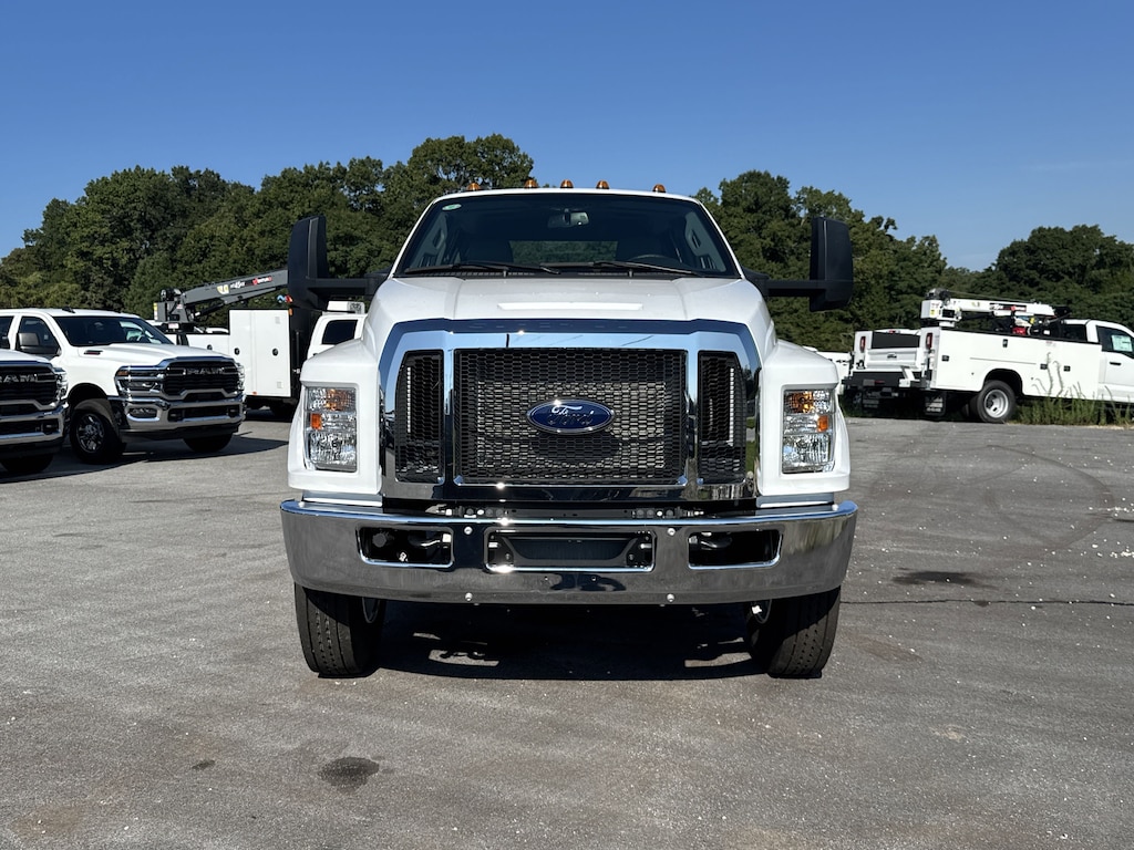 New 2025 Ford F-650SD F-650 SD Gas Straight Frame Truck Crew Cab