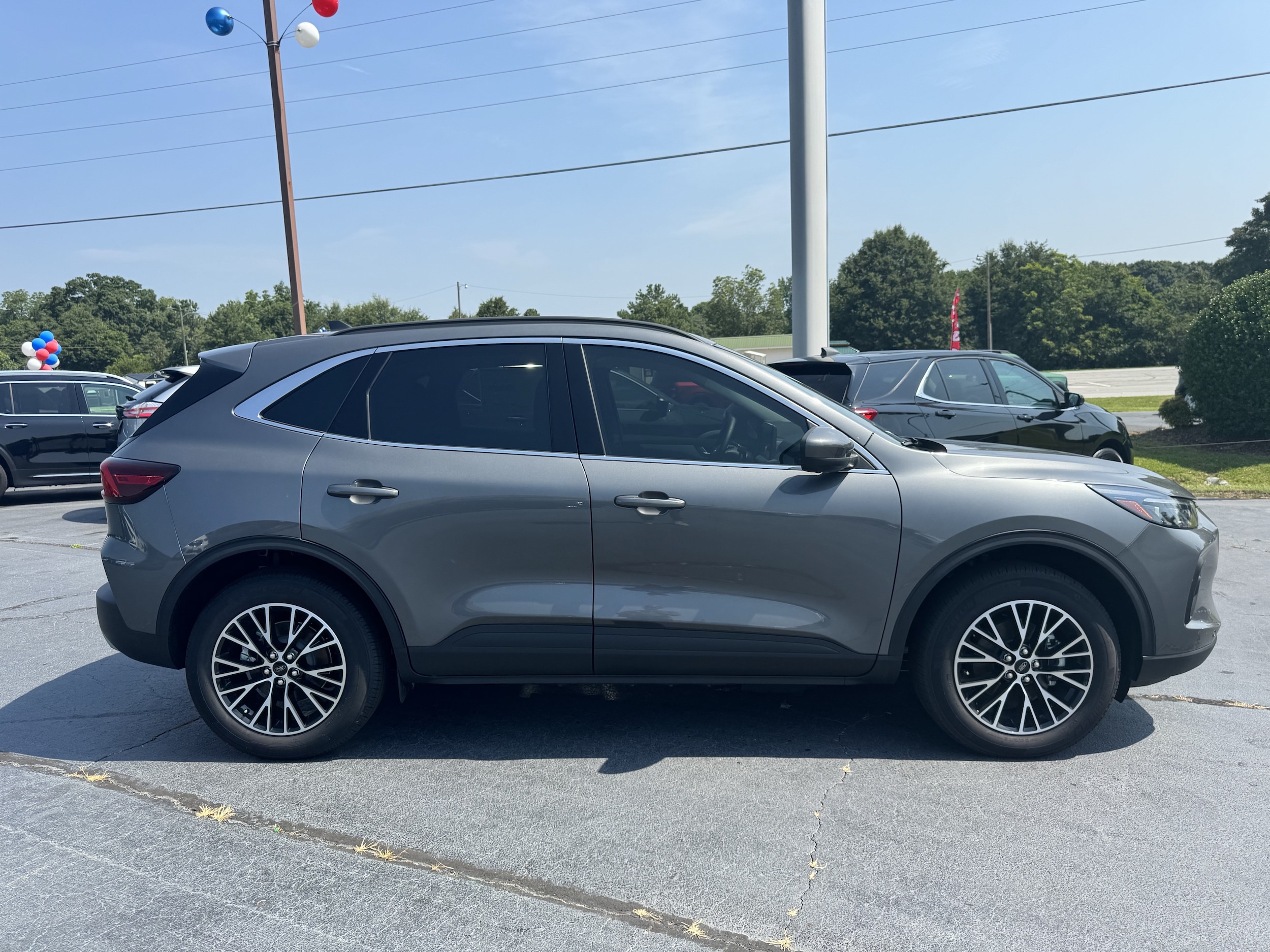 2025 Ford Escape Plug-in hybrid PHEV - Photo 6