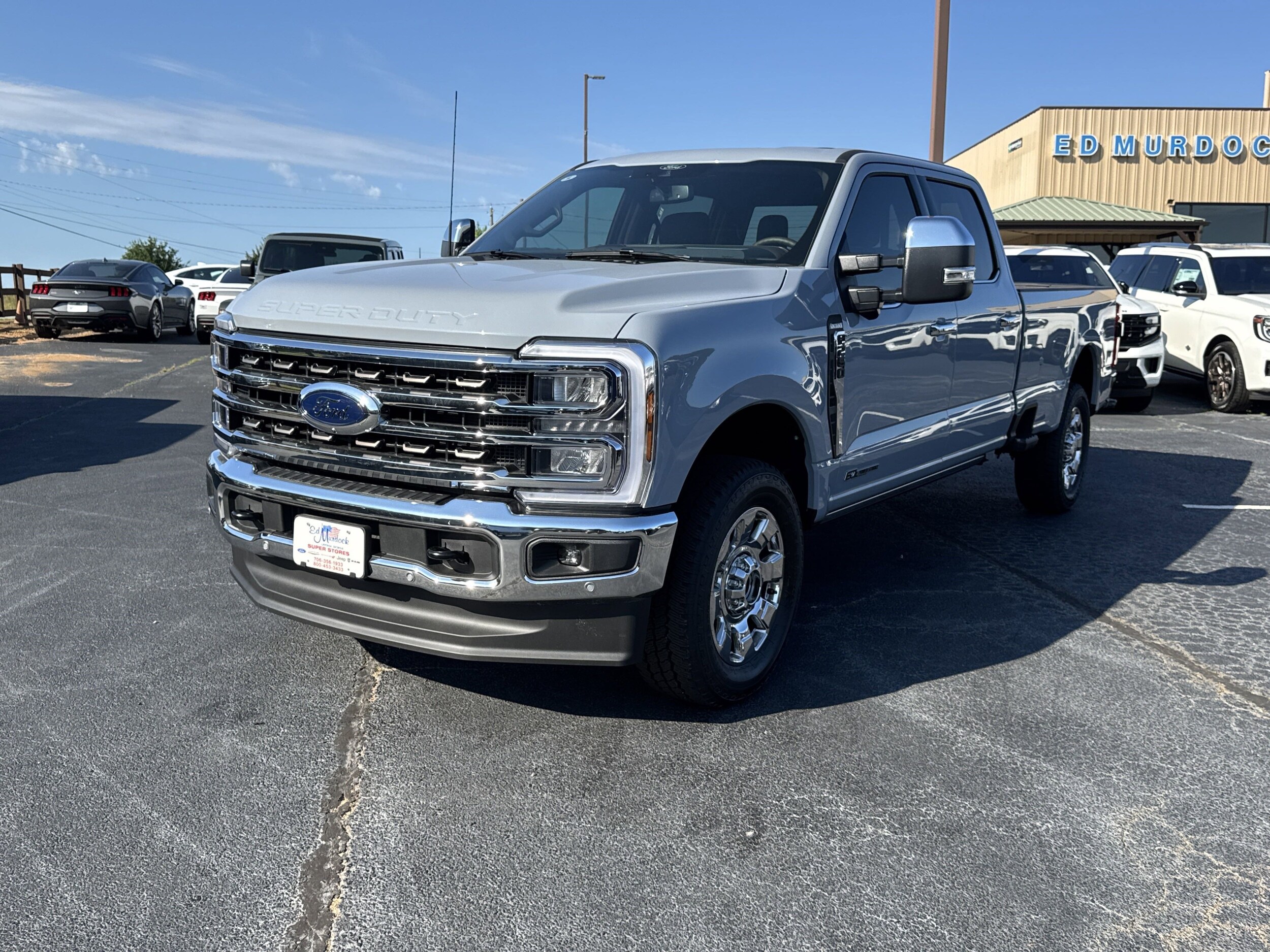 2025 Ford F-250 King Ranch photo 2