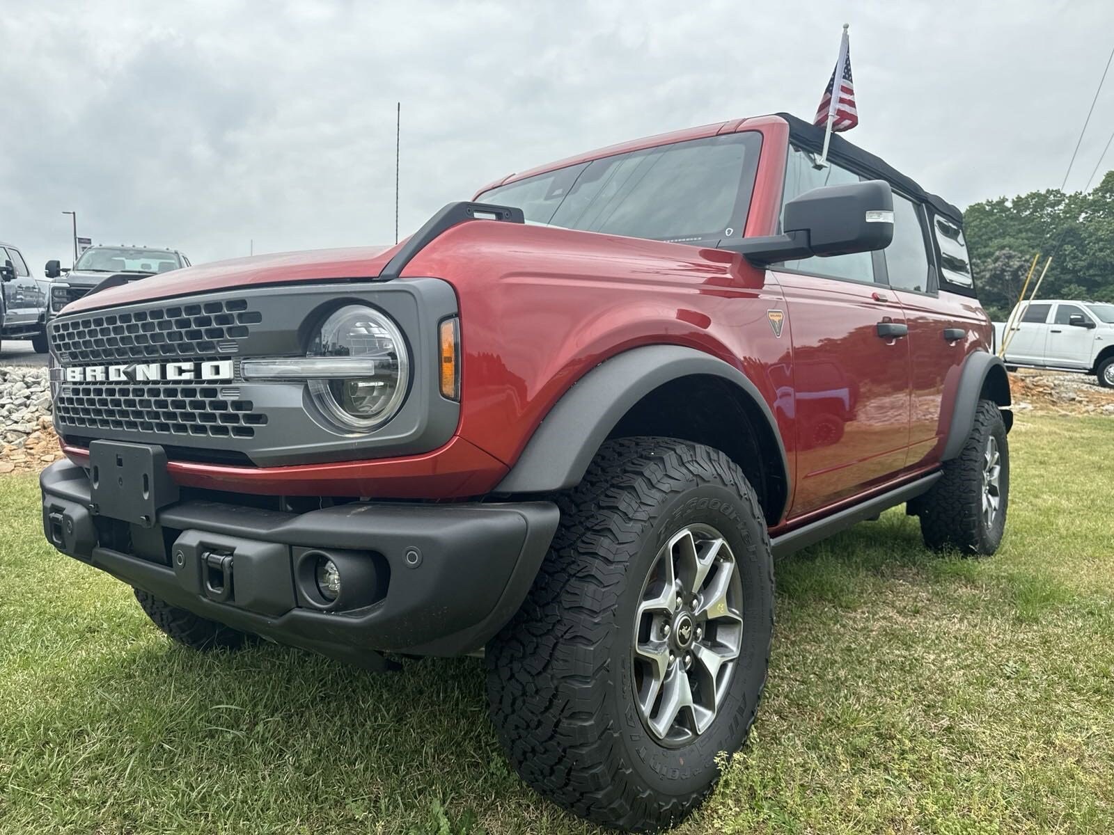 2023 Ford Bronco Badlands photo 3