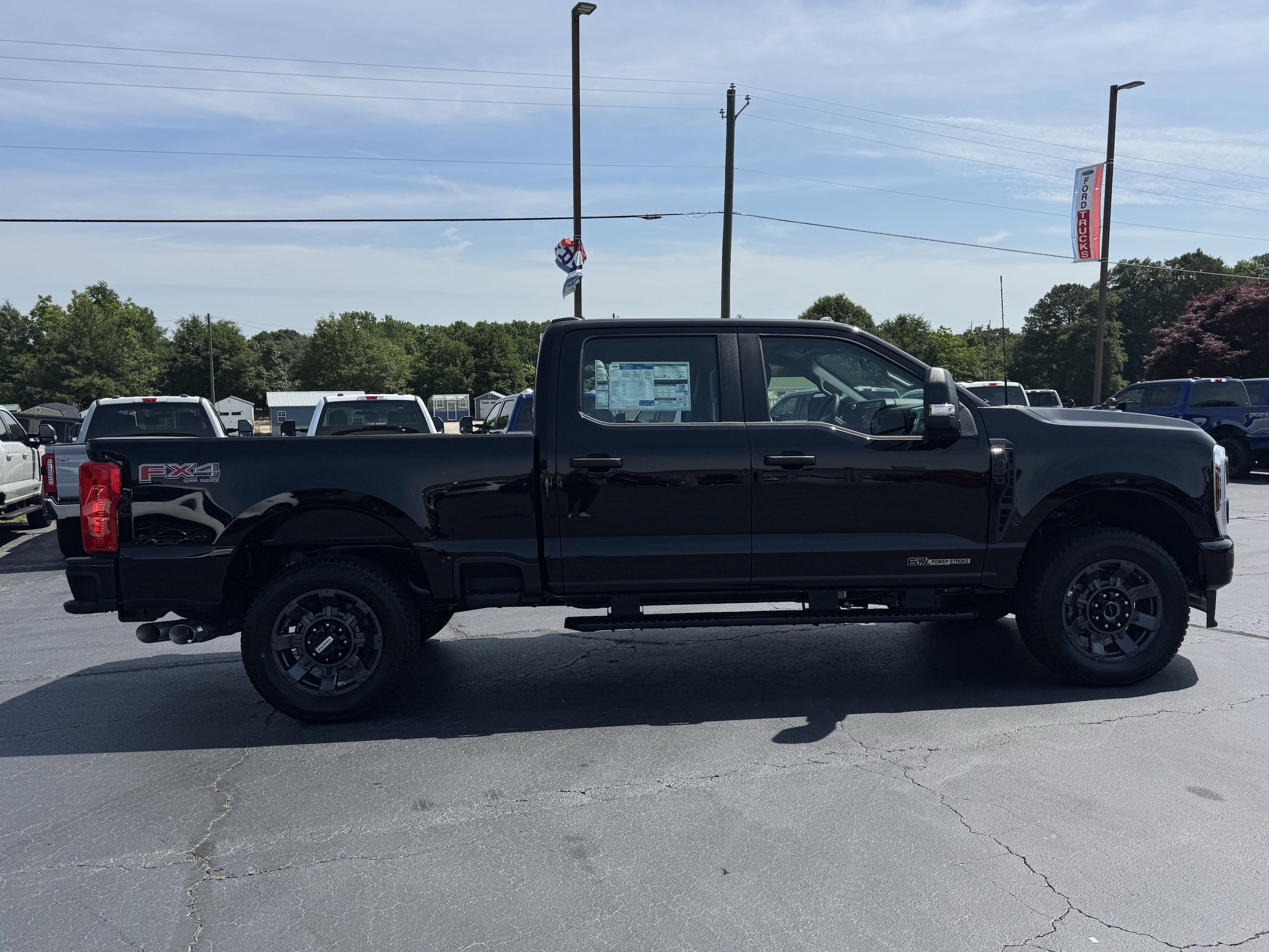 2026 Ford F-250 XL 4x4 Crew Cab 6-3/4' Box's photo