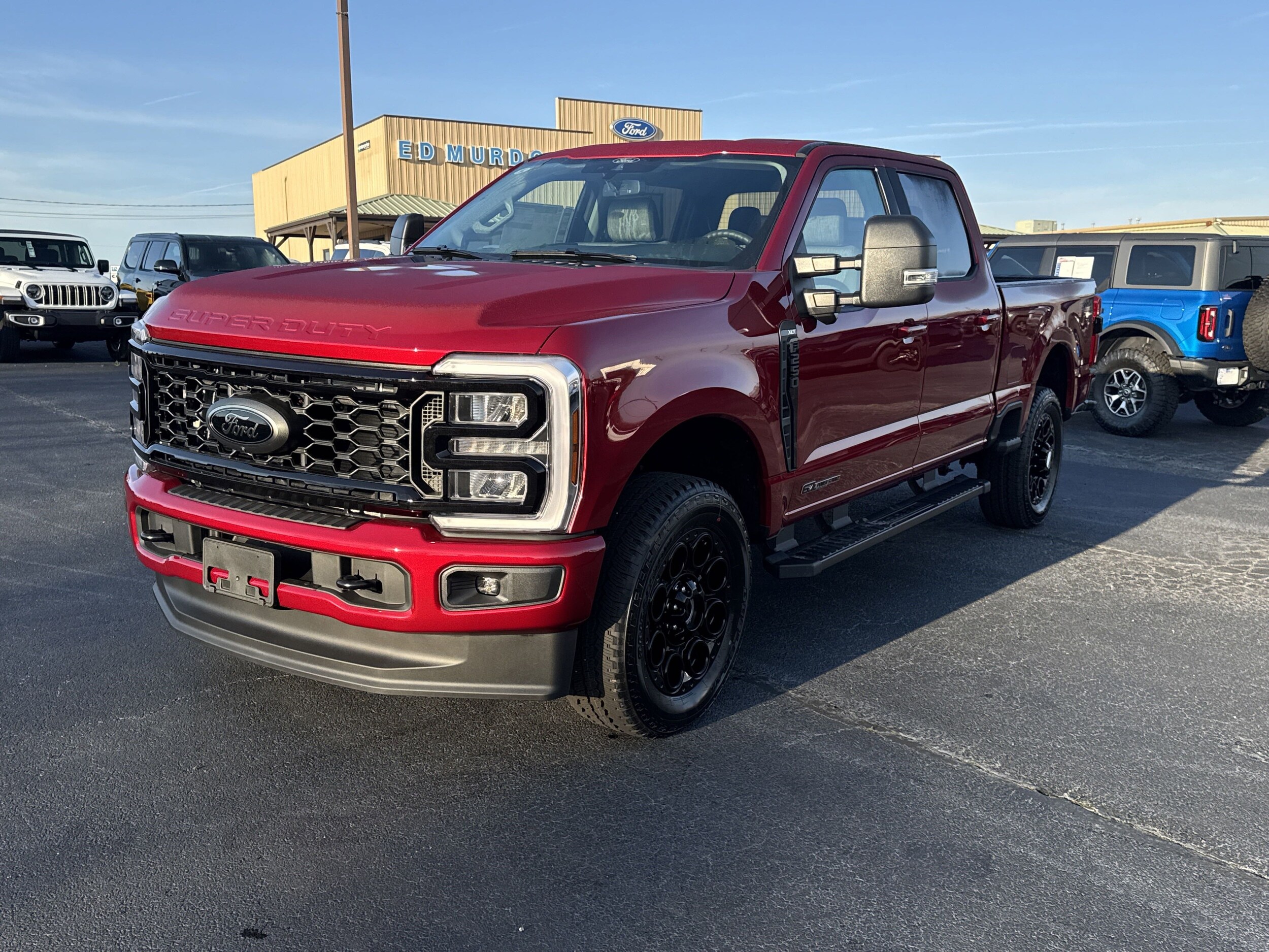 2025 Ford F-250 XLT photo 2
