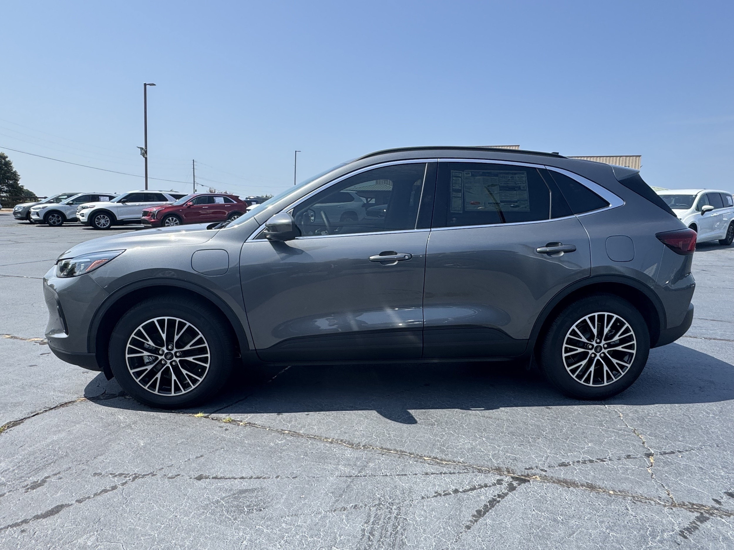 2025 Ford Escape Plug-in hybrid PHEV - Photo 13