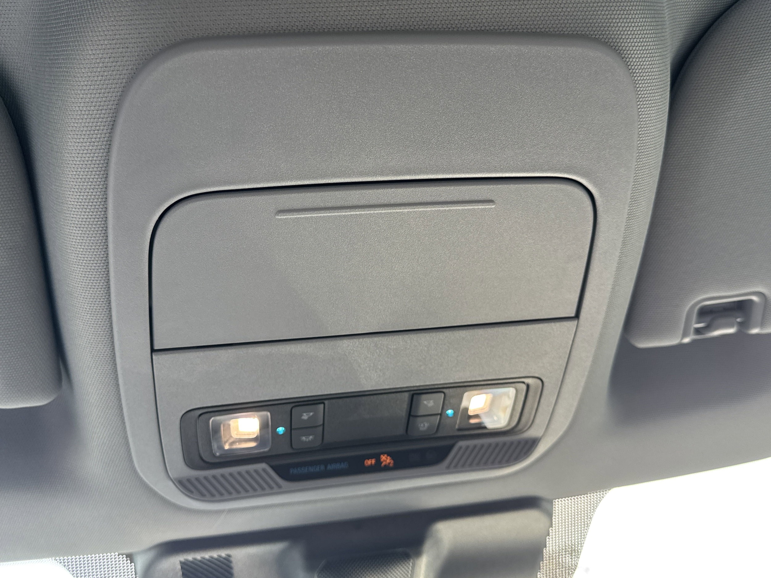 2025 Ford F-150 Lightning Flash - Photo 28
