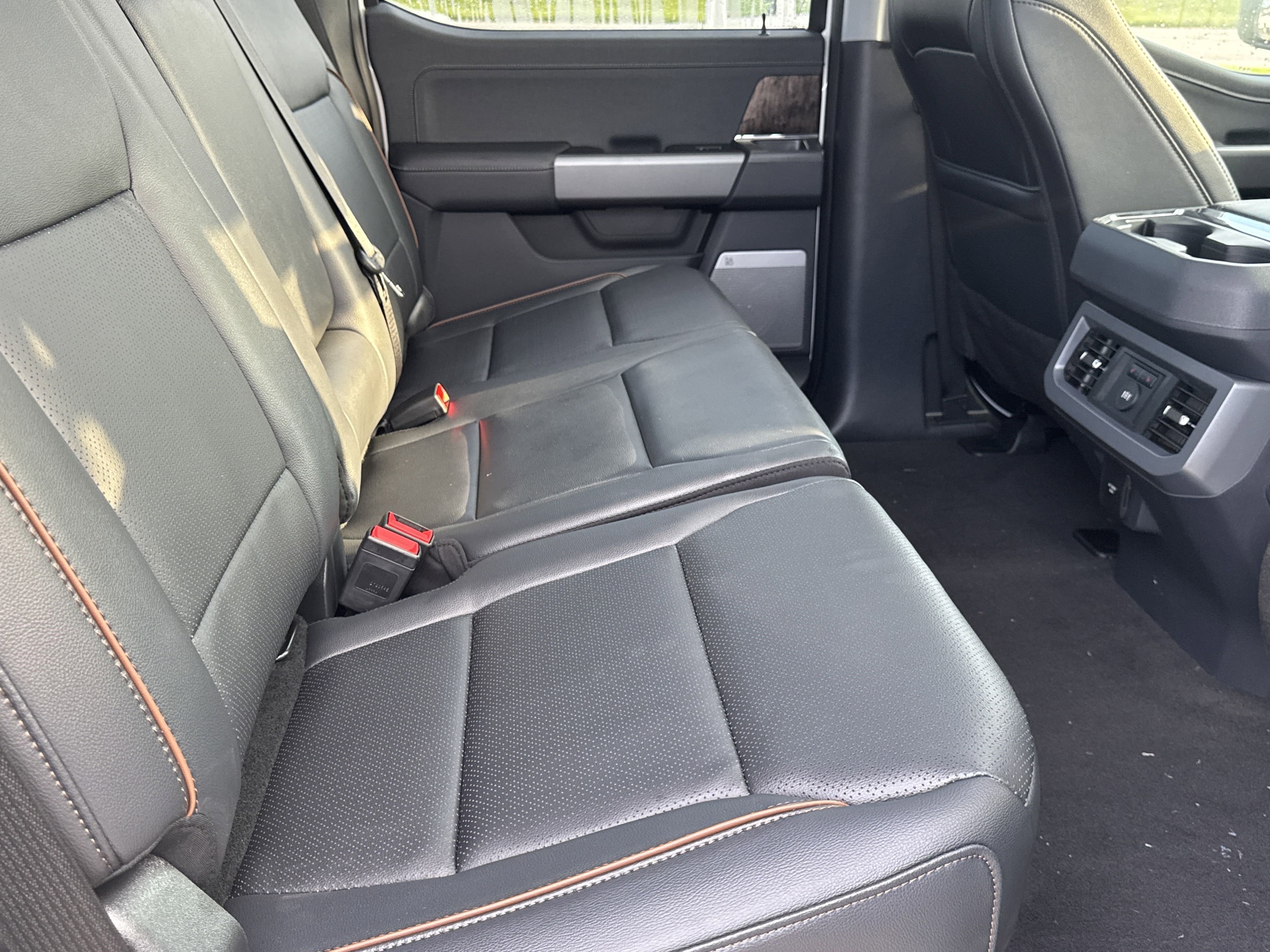 2025 Ford F-250 Super Duty Lariat - Photo 16