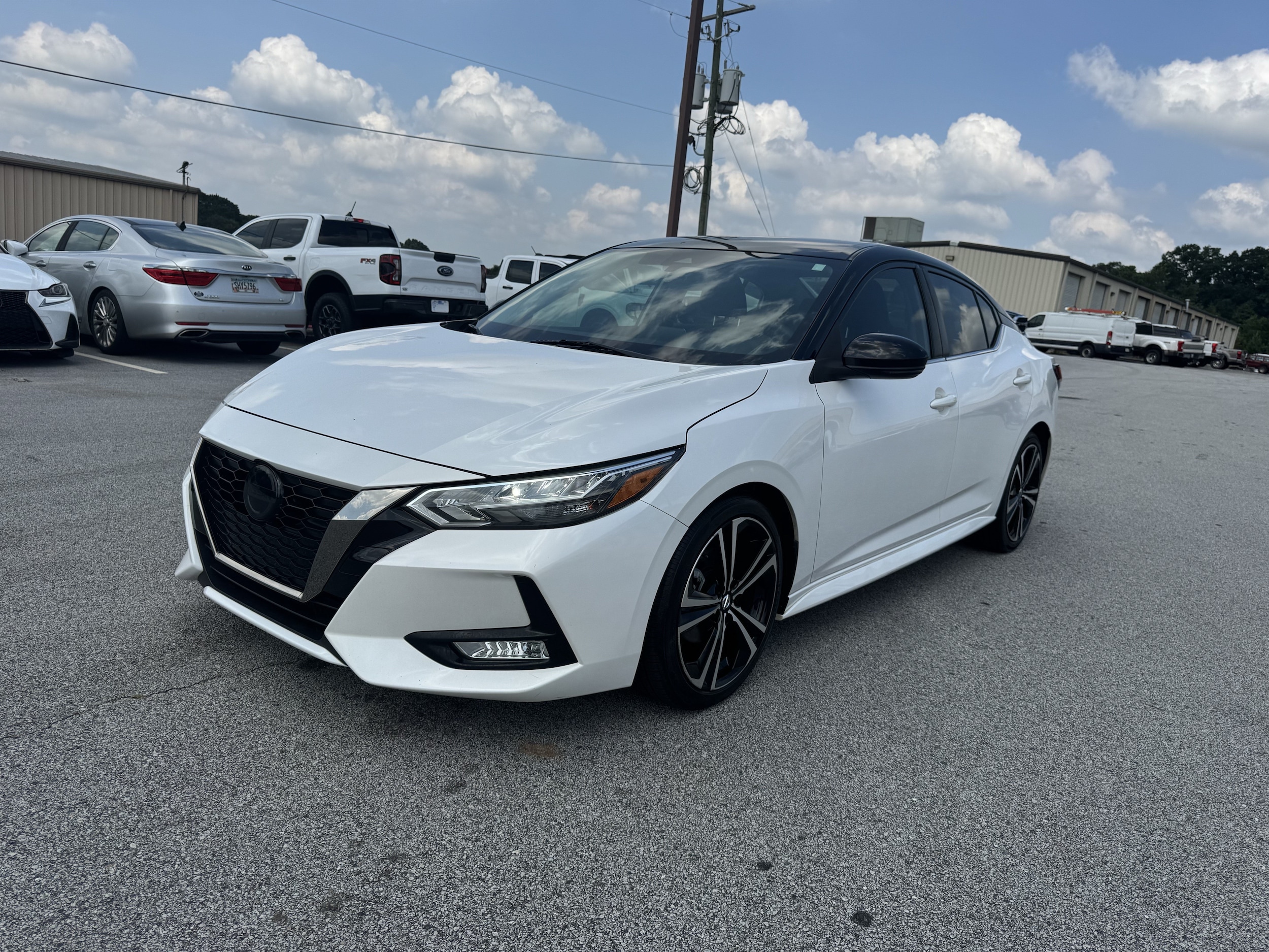 Used 2021 Nissan Sentra SR with VIN 3N1AB8DV5MY207470 for sale in Lavonia, GA