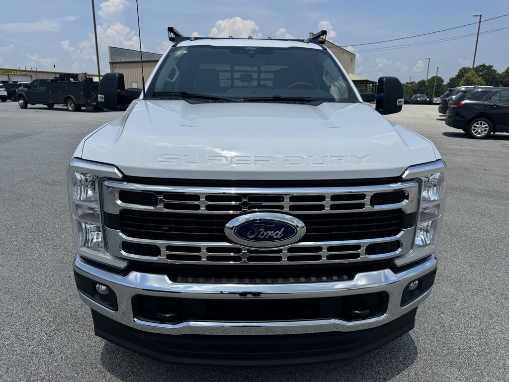 New 2026 Ford Super Duty F-350 DRW F-350® XL Truck Crew Cab