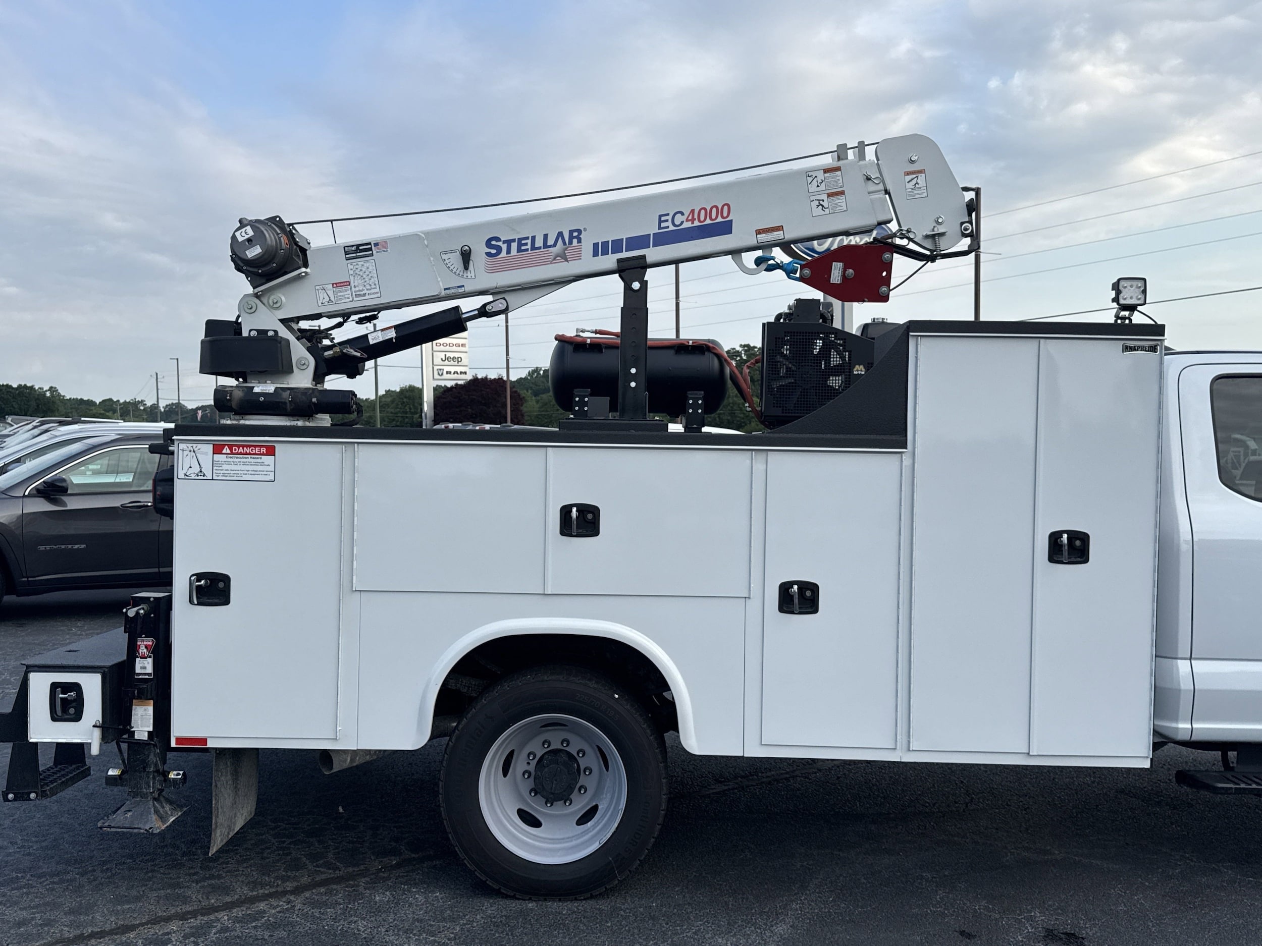 2025 Ford F-450 Super Duty Chassis Cab XL - Photo 12