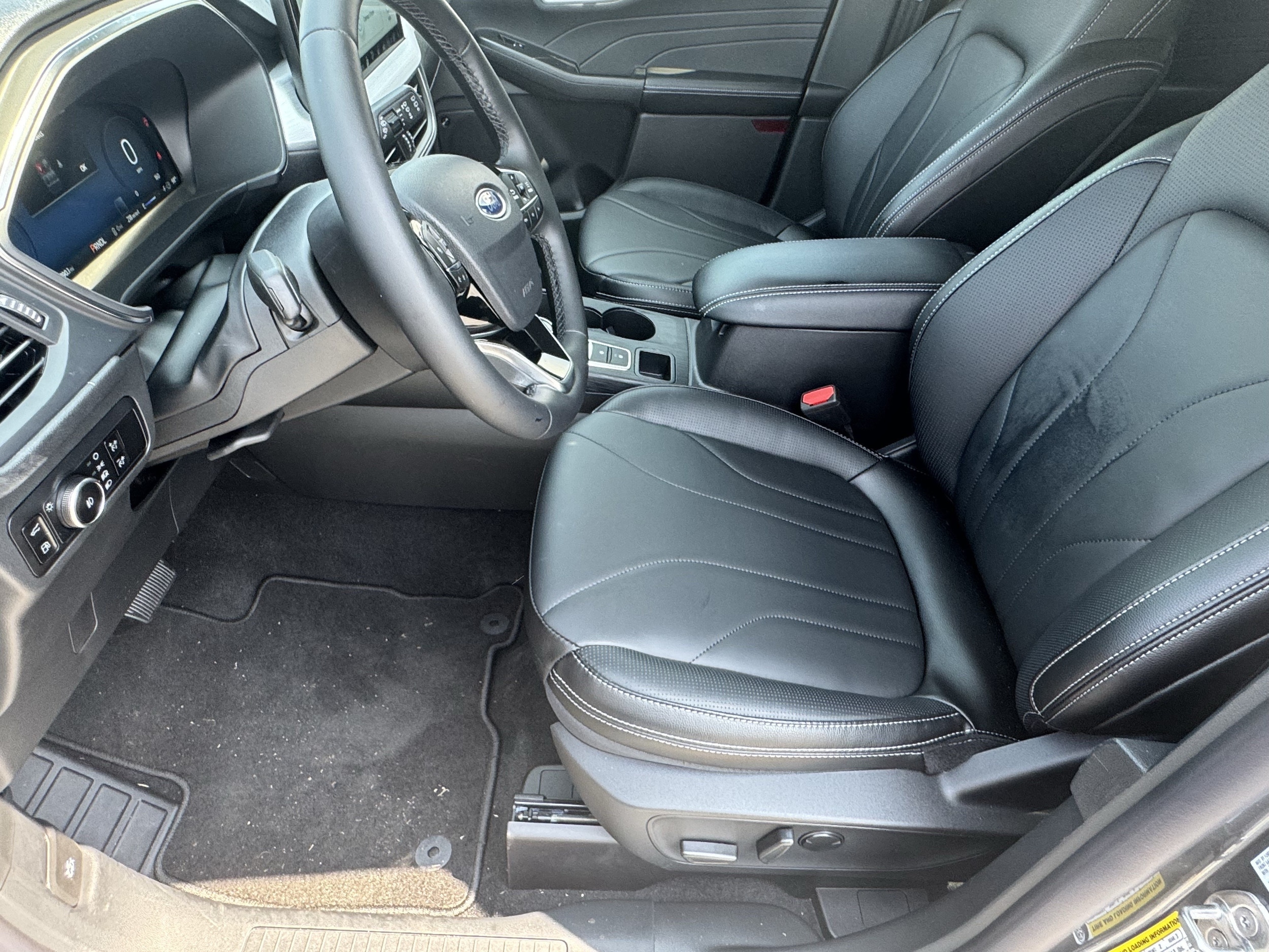 2025 Ford Escape Plug-in hybrid PHEV - Photo 14