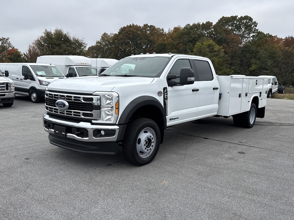 New 2025 Ford Super Duty F-450 DRW F-450 XL Truck Crew Cab