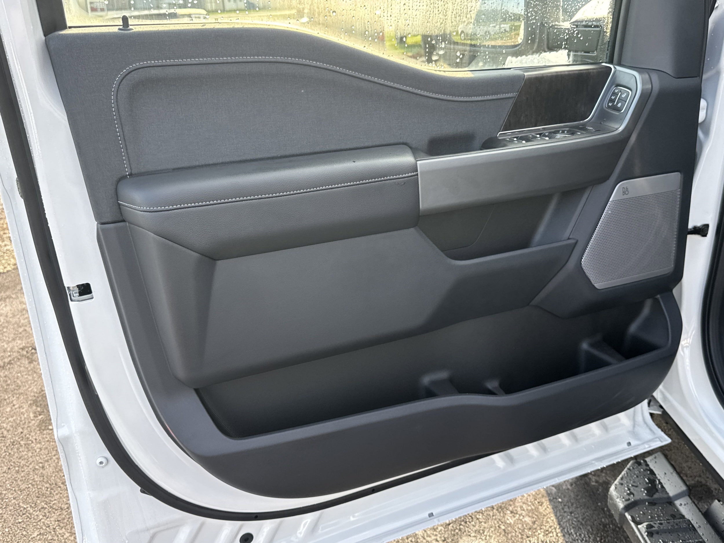 2025 Ford F-250 Super Duty Lariat - Photo 10