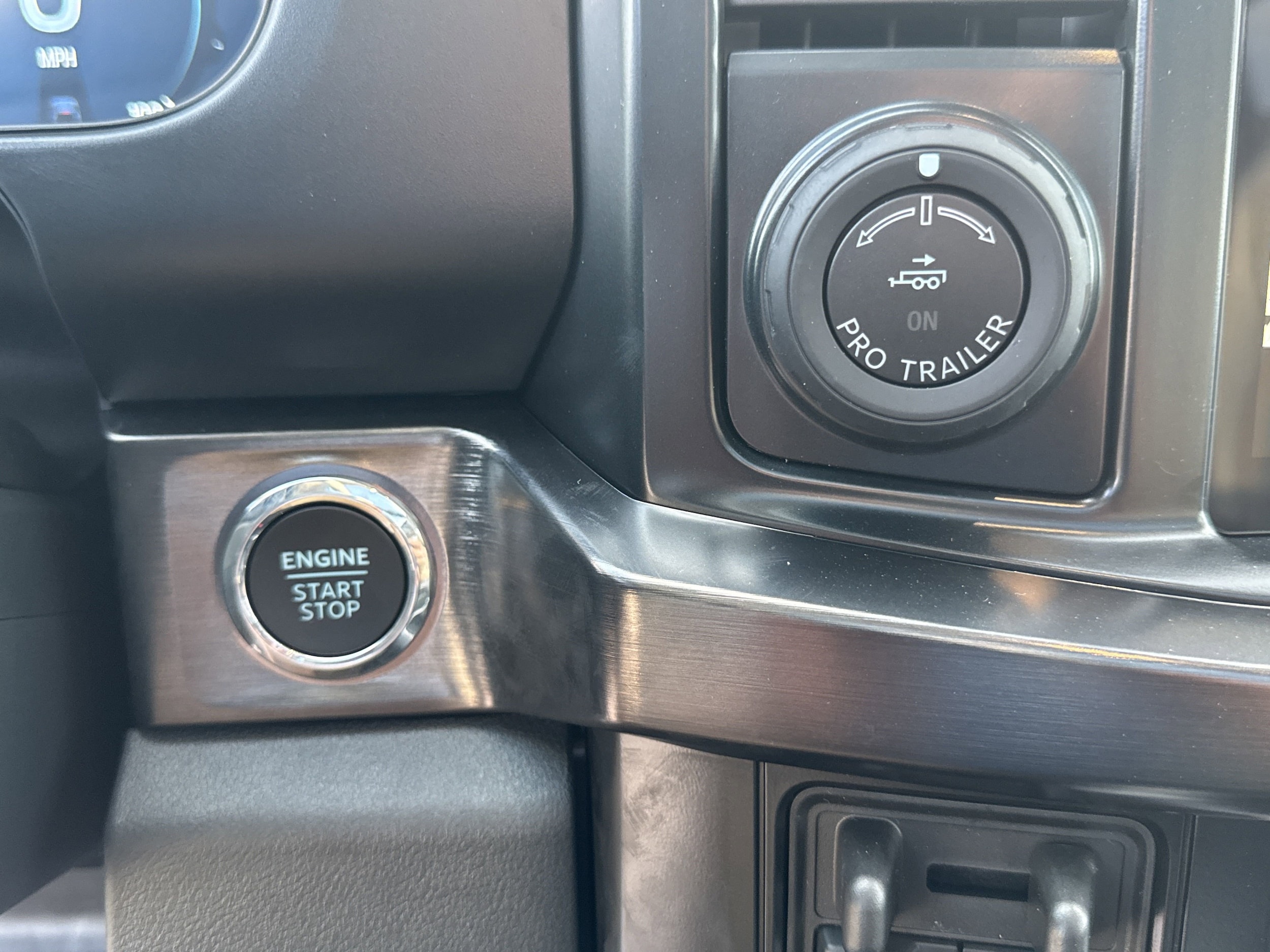 2025 Ford F-250 Super Duty Lariat - Photo 32