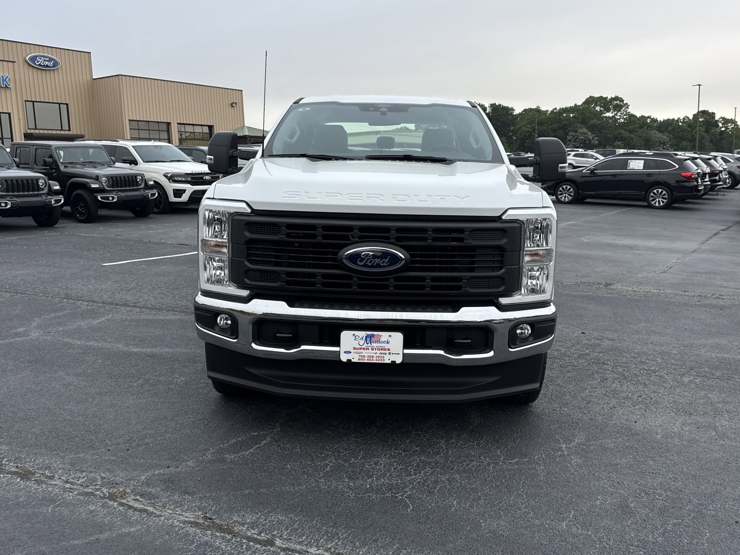 2025 Ford F-250 XL photo 3