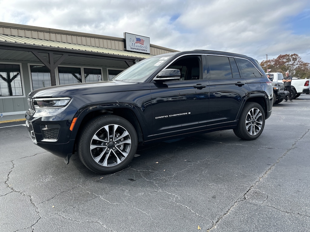 Used 2024 Jeep Grand Cherokee Overland SUV