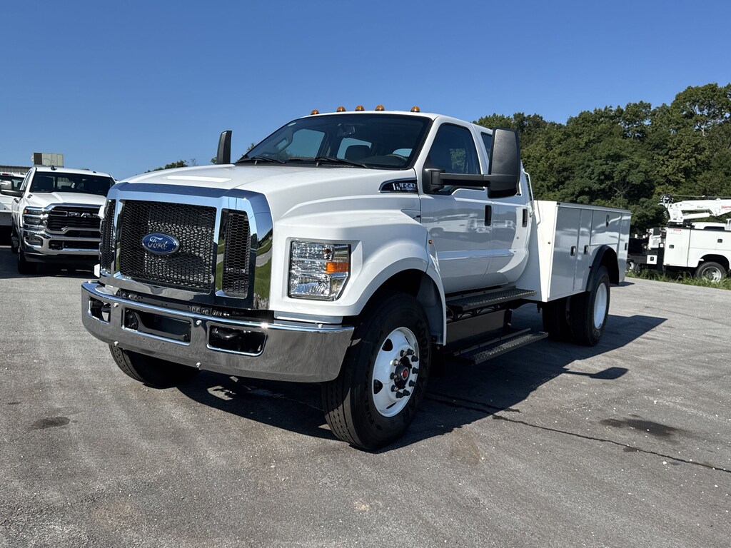 New 2025 Ford F-650SD F-650 SD Gas Straight Frame Truck Crew Cab