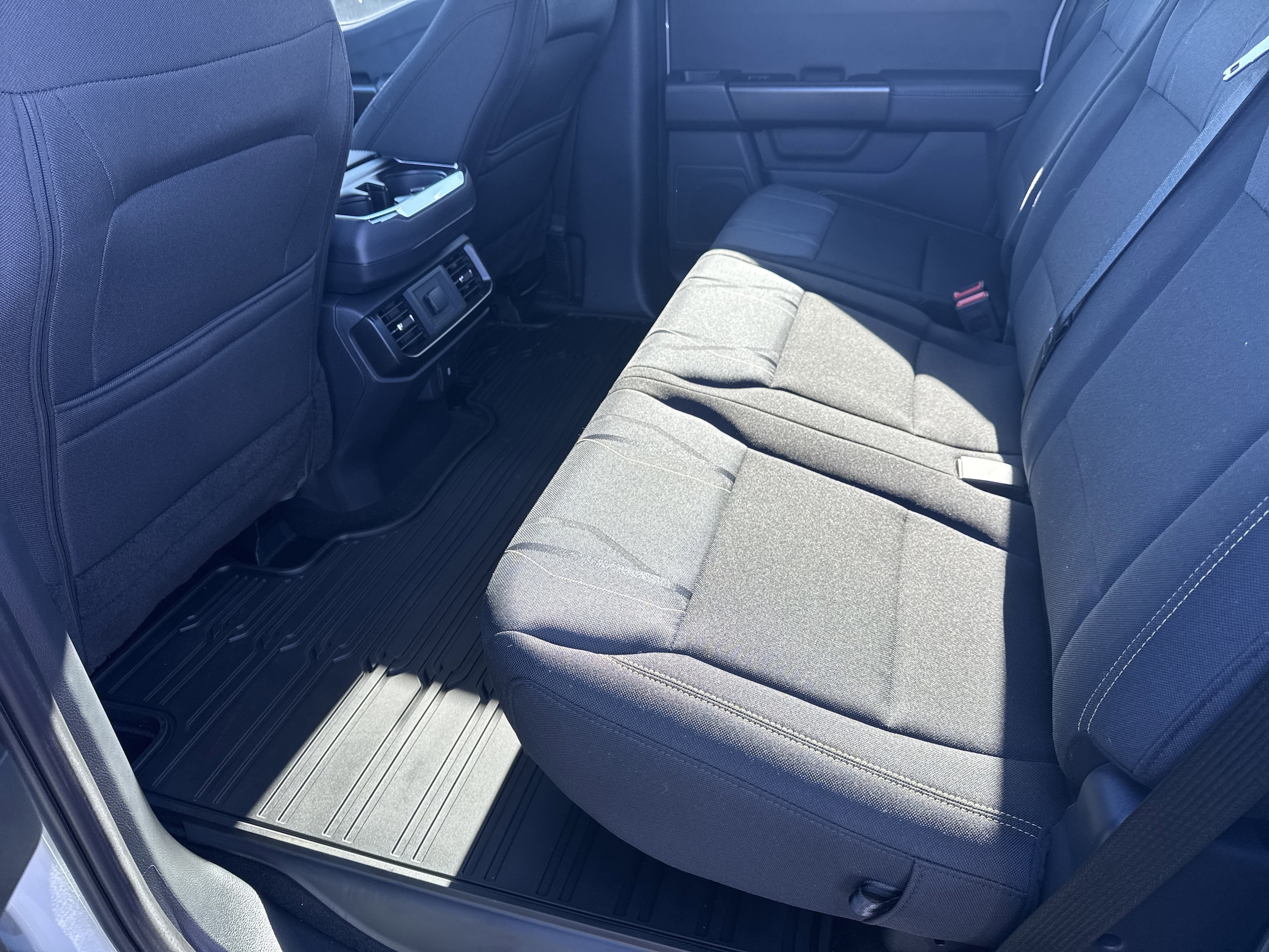 2025 Ford F-150 STX - Photo 8