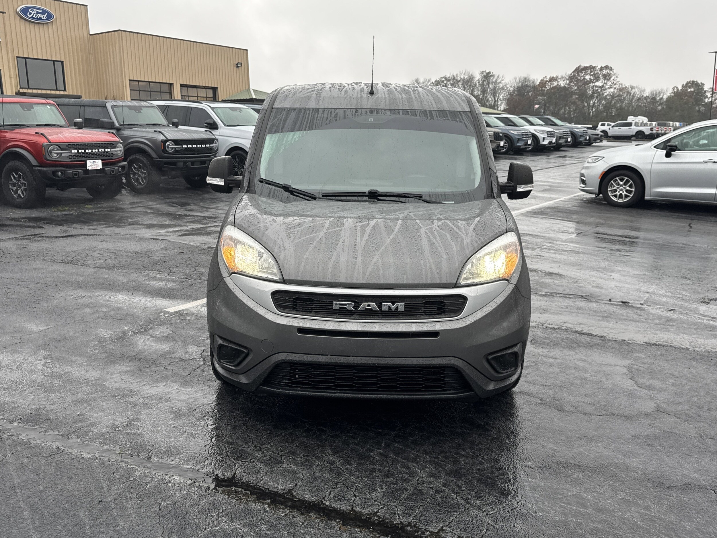 2022 Ram ProMaster City Tradesman photo 3