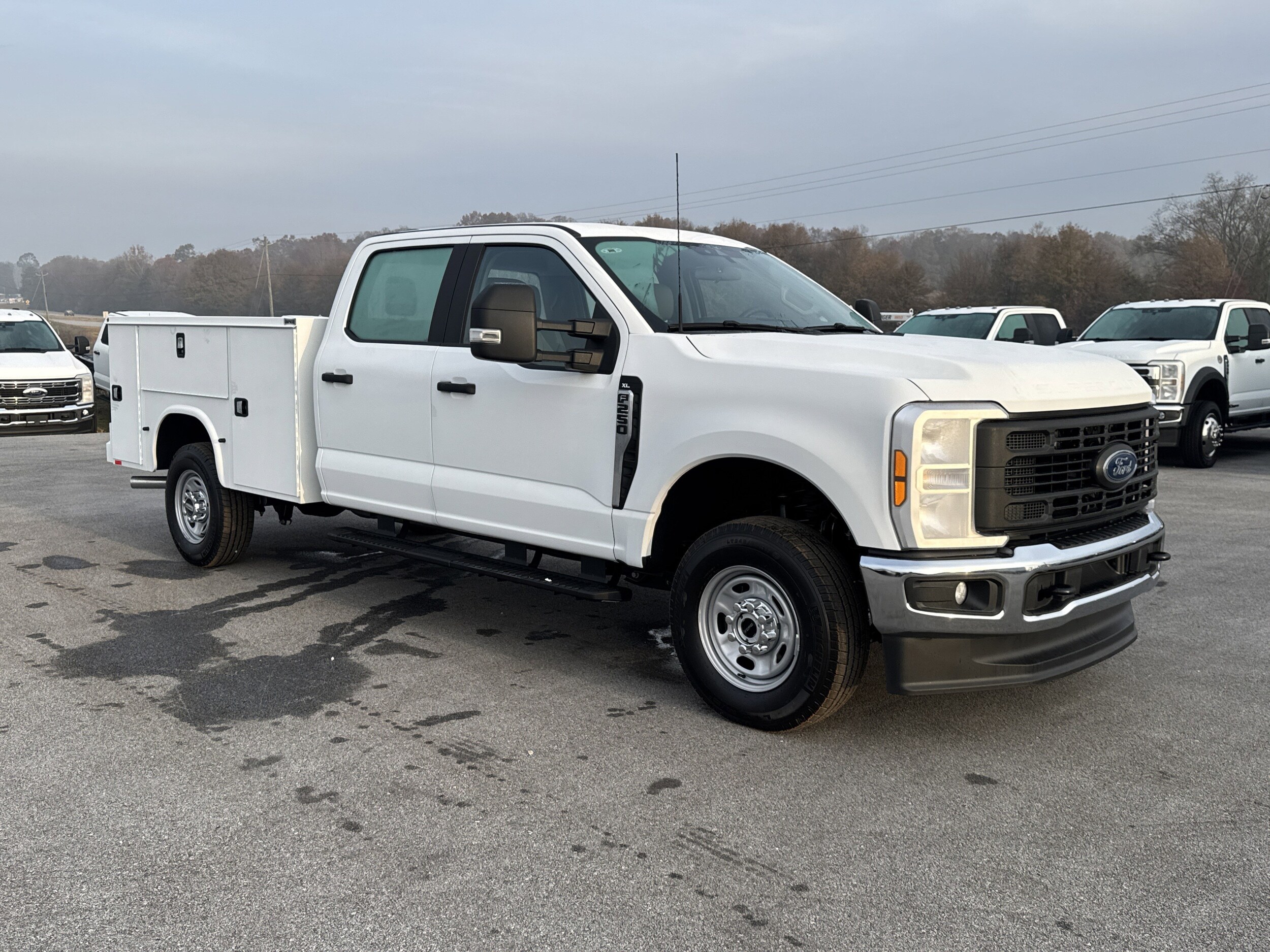 2026 Ford F-250 XL photo 3