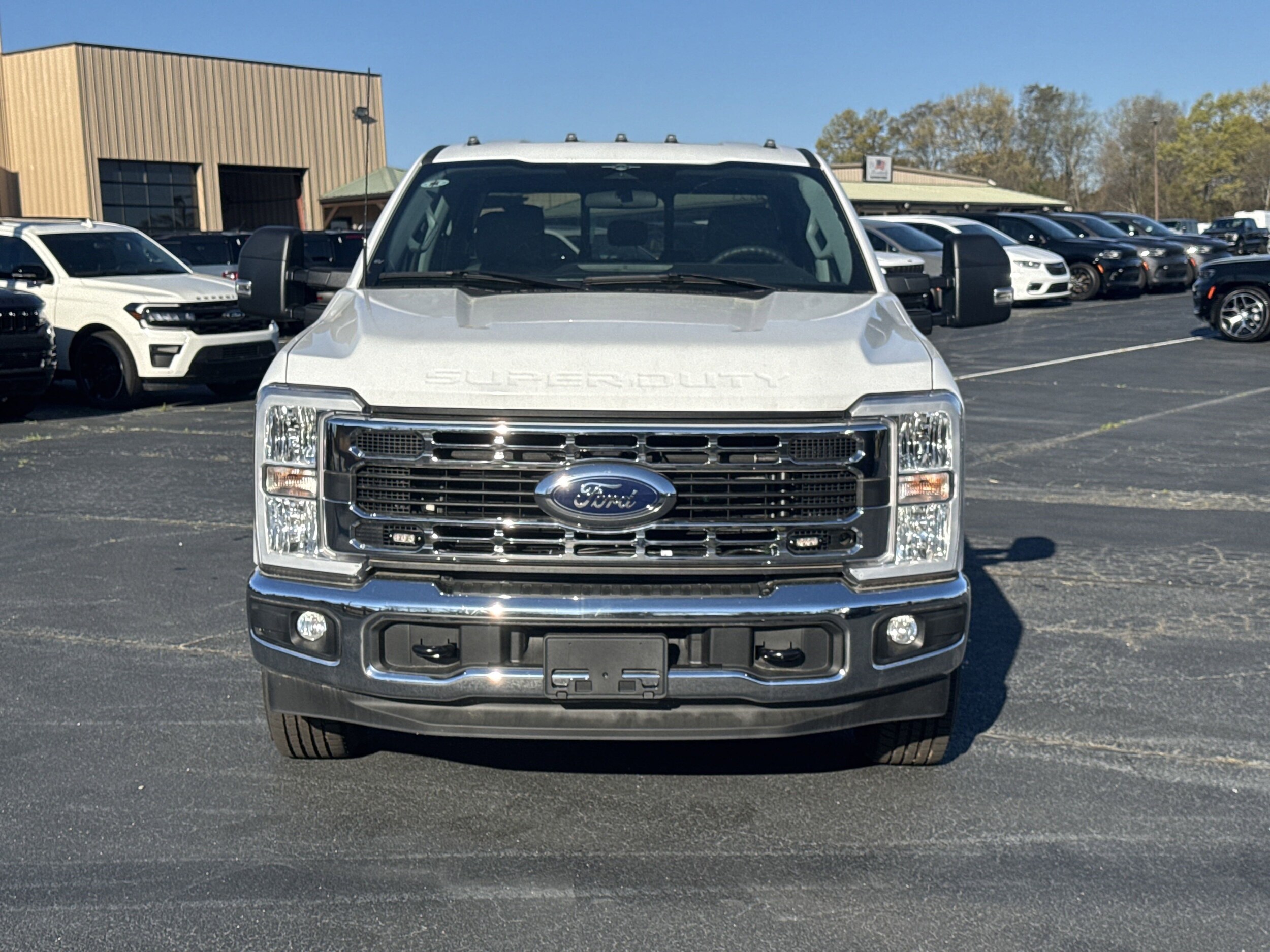 2023 Ford F-350 XL photo 3