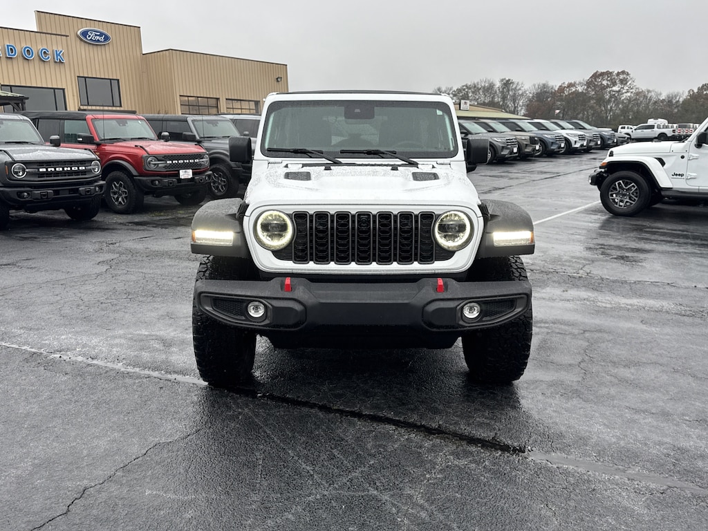 Used 2025 Jeep Wrangler Rubicon SUV