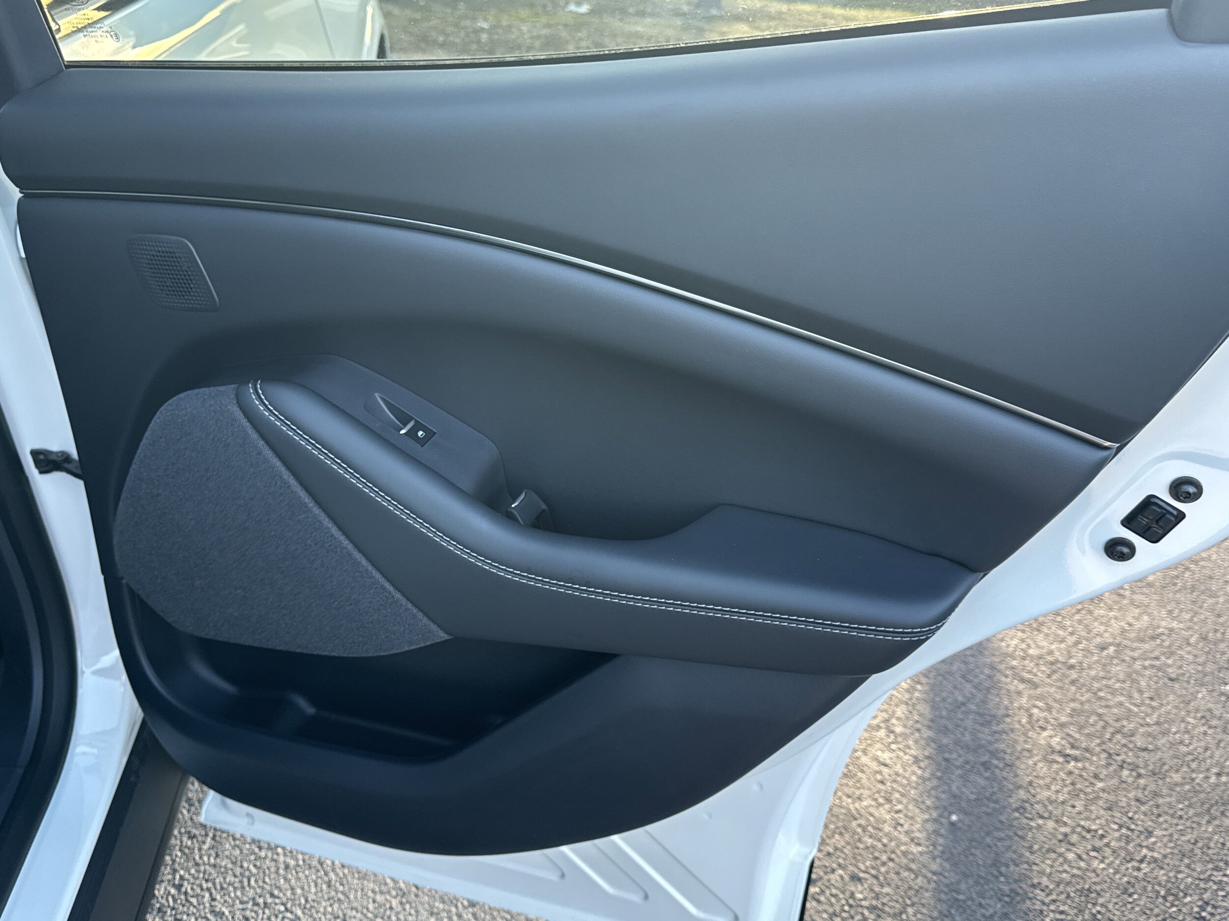 2025 Ford Mustang Mach-E Premium - Photo 18