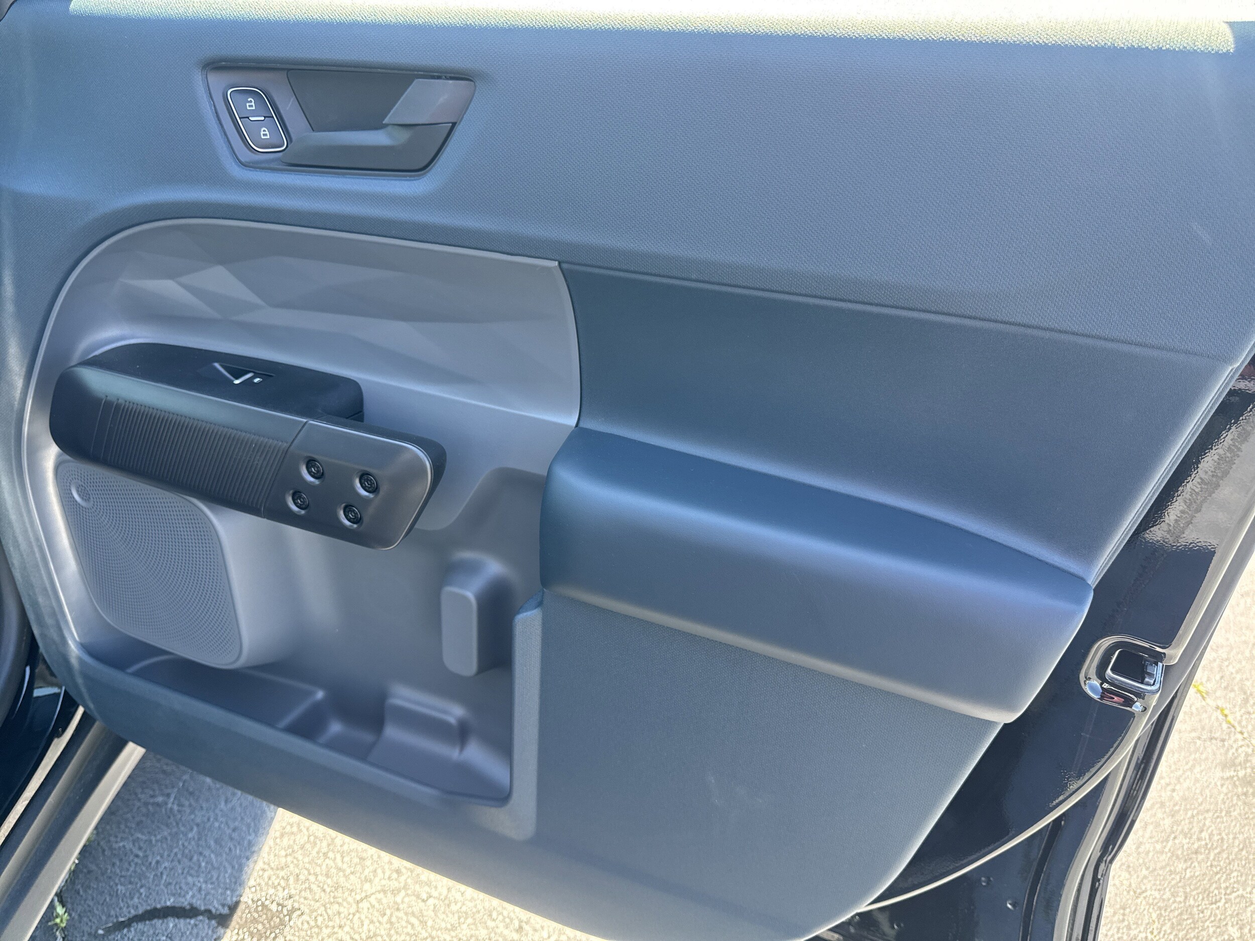 2025 Ford Maverick XLT - Photo 17