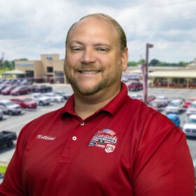 Staff member Matthew Murdock from ID_6cb8c9673de1