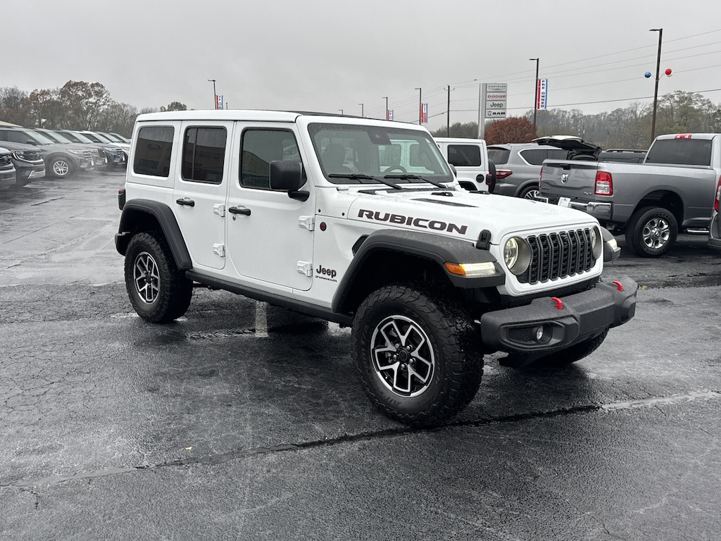 Used 2025 Jeep Wrangler Rubicon SUV