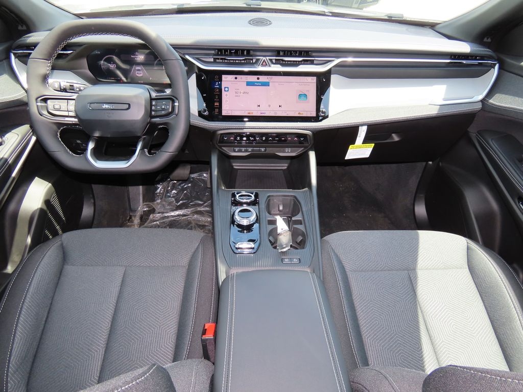 New 2026 Jeep Cherokee Laredo Sport Utility