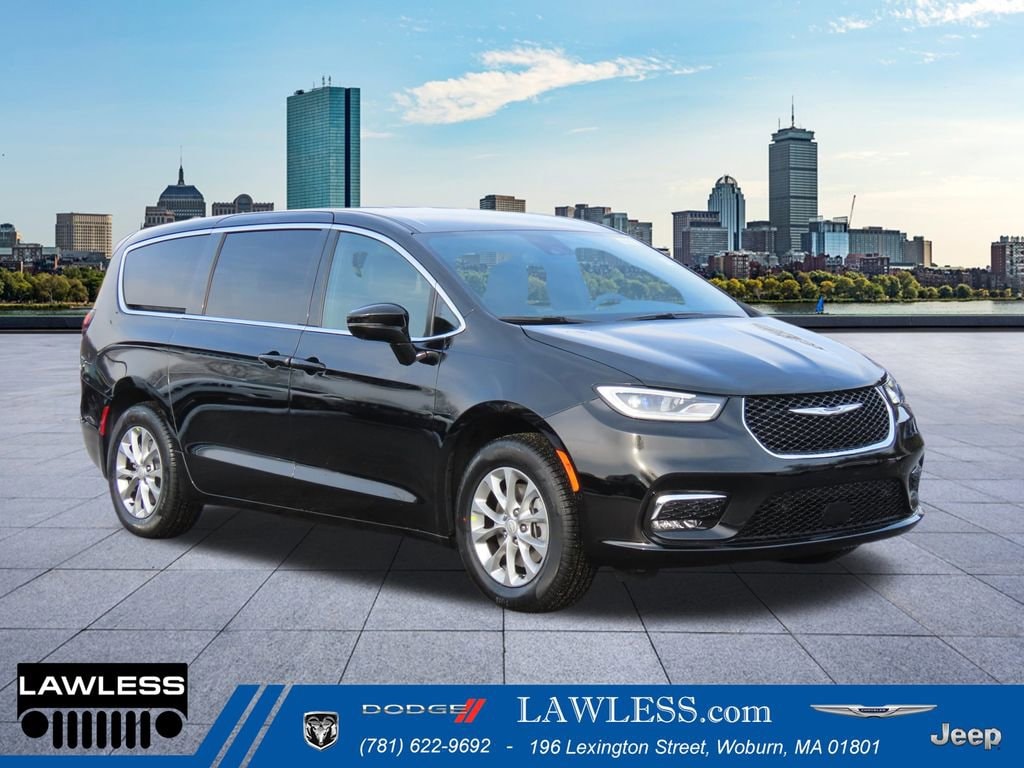 New 2026 Chrysler Pacifica Select Passenger Van