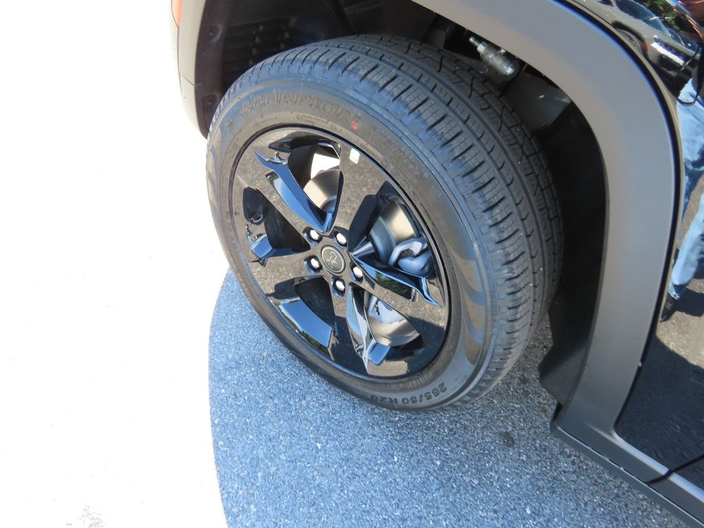 New 2027 Jeep Grand Cherokee Limited Sport Utility