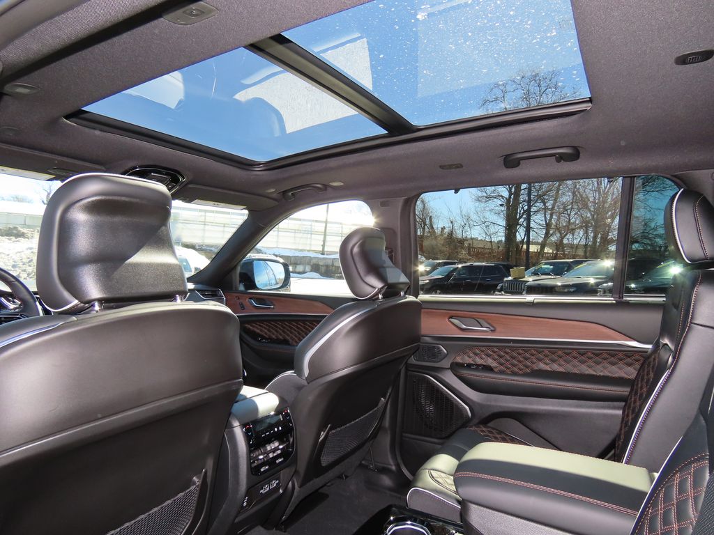 2024 Jeep Grand Cherokee L Summit - Photo 20