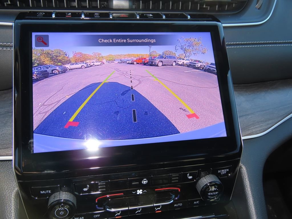 New 2025 Jeep Grand Cherokee Limited Sport Utility