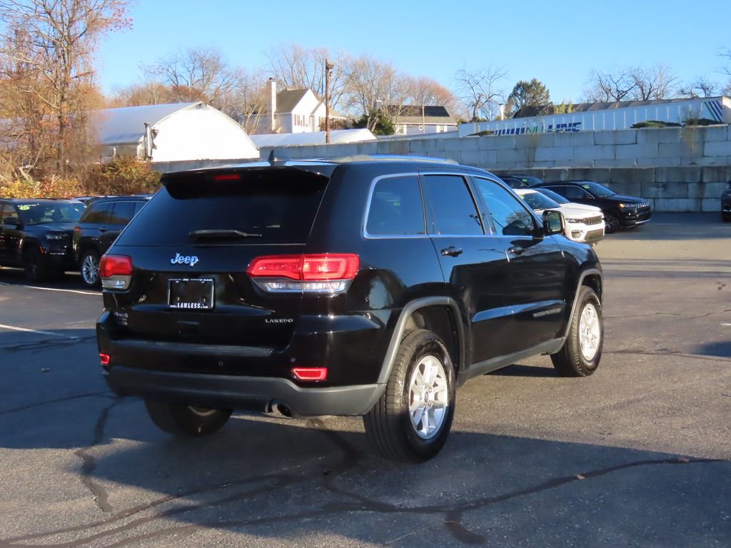 2018 Jeep Grand Cherokee Laredo E photo 3