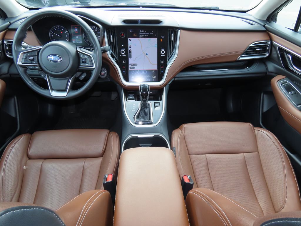 2021 Subaru Outback Touring photo 2
