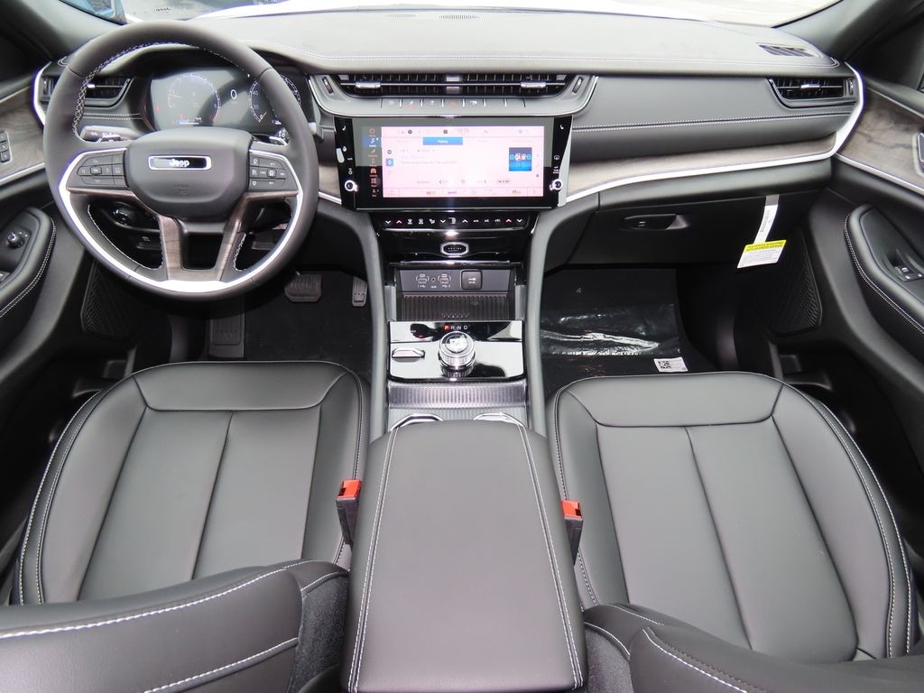 New 2027 Jeep Grand Cherokee Limited Sport Utility