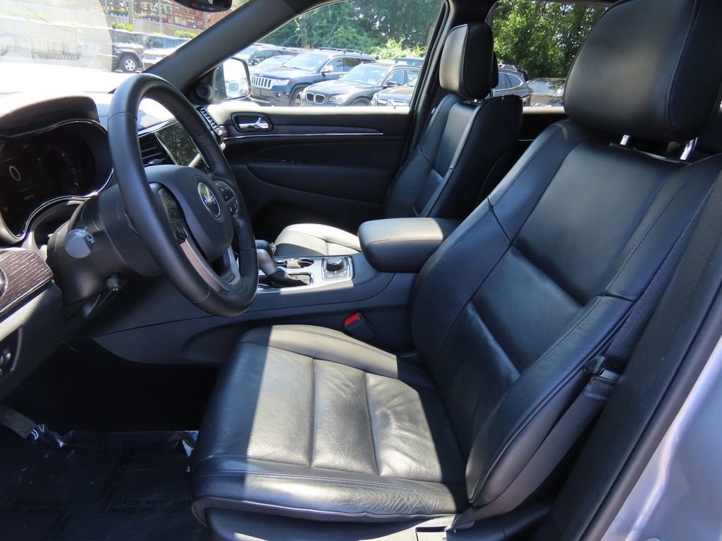 2020 Jeep Grand Cherokee High Altitude photo 4