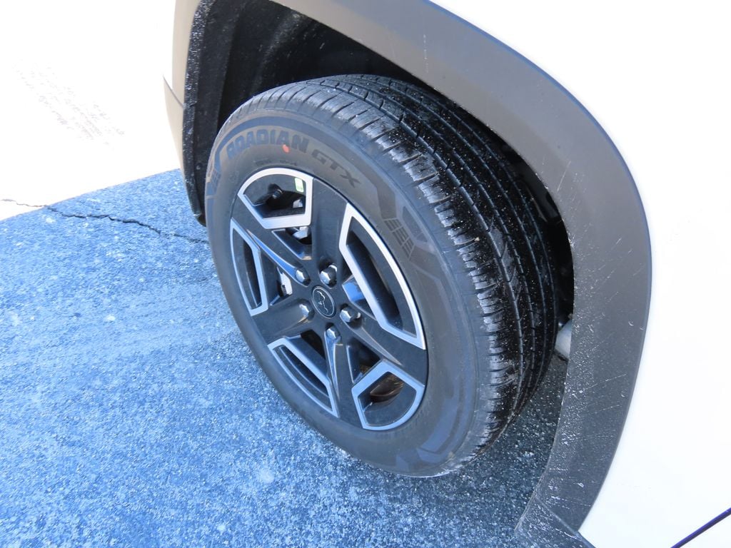 New 2026 Jeep Cherokee Laredo 4X4 Sport Utility