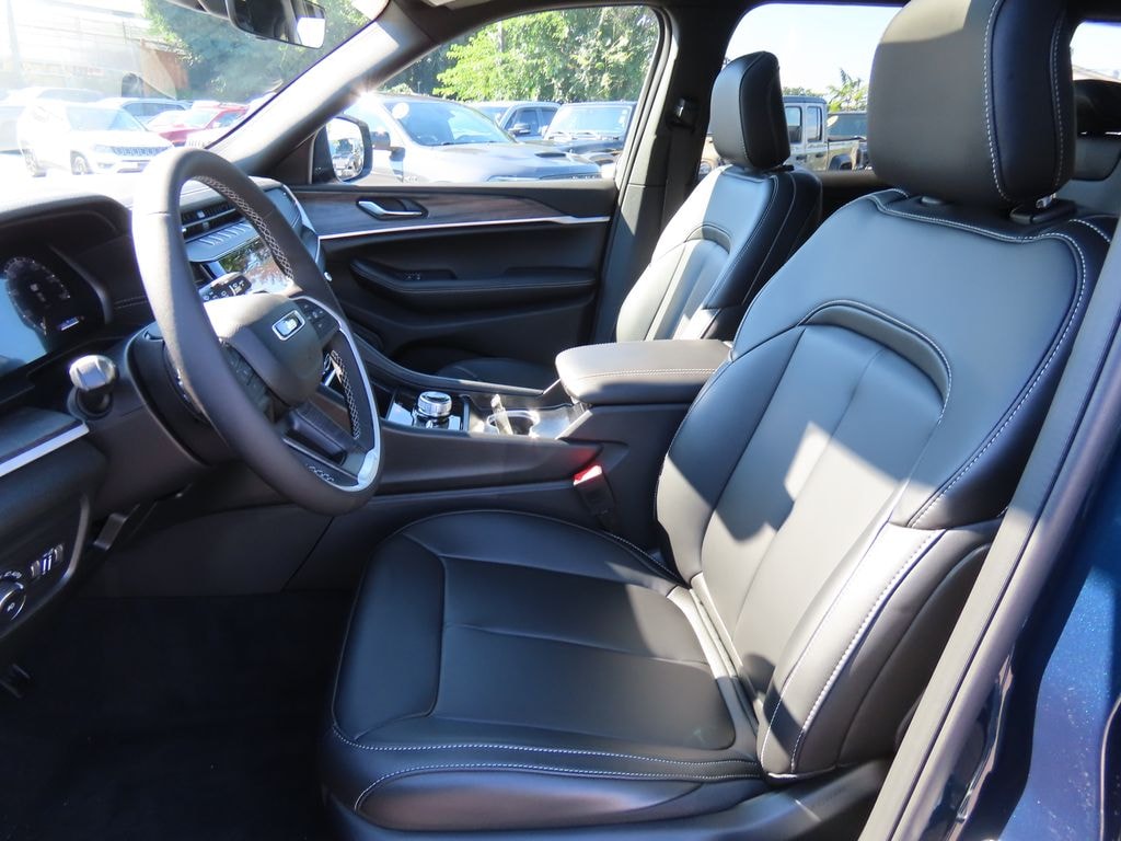 New 2027 Jeep Grand Cherokee Limited Sport Utility
