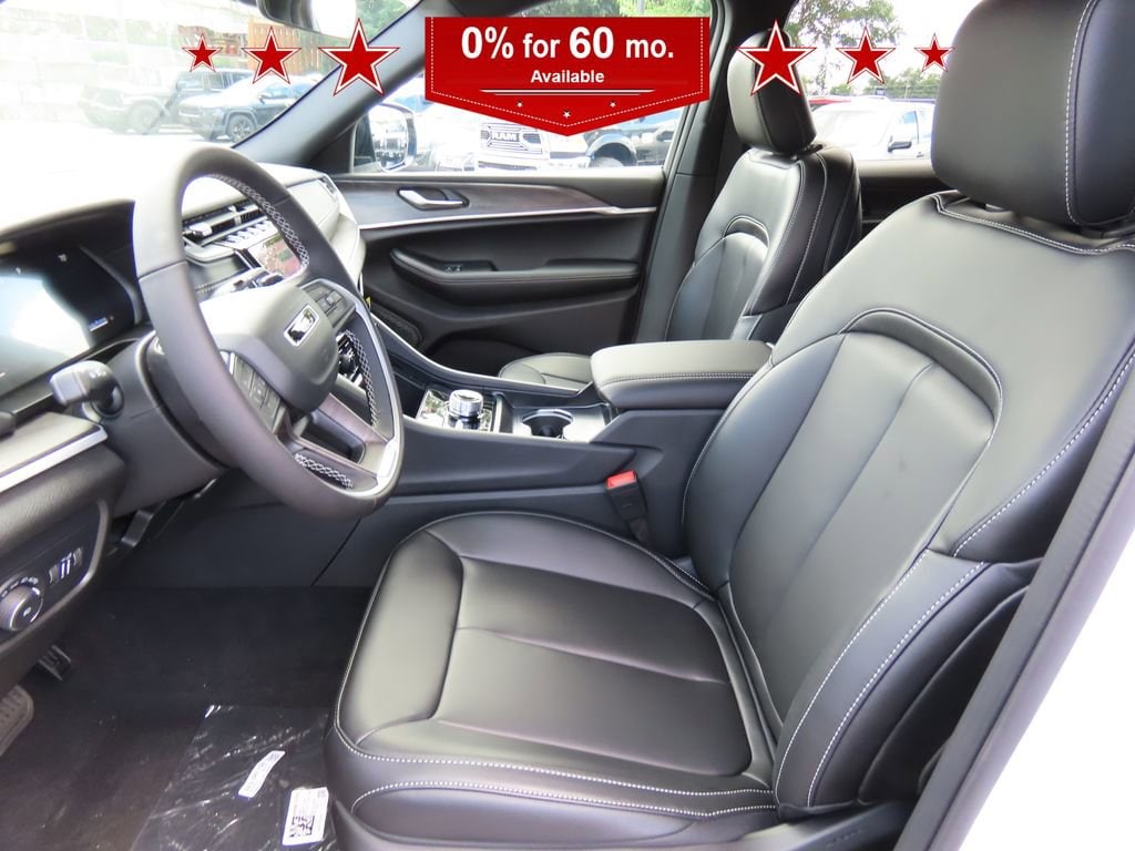 New 2025 Jeep Grand Cherokee L Limited Sport Utility