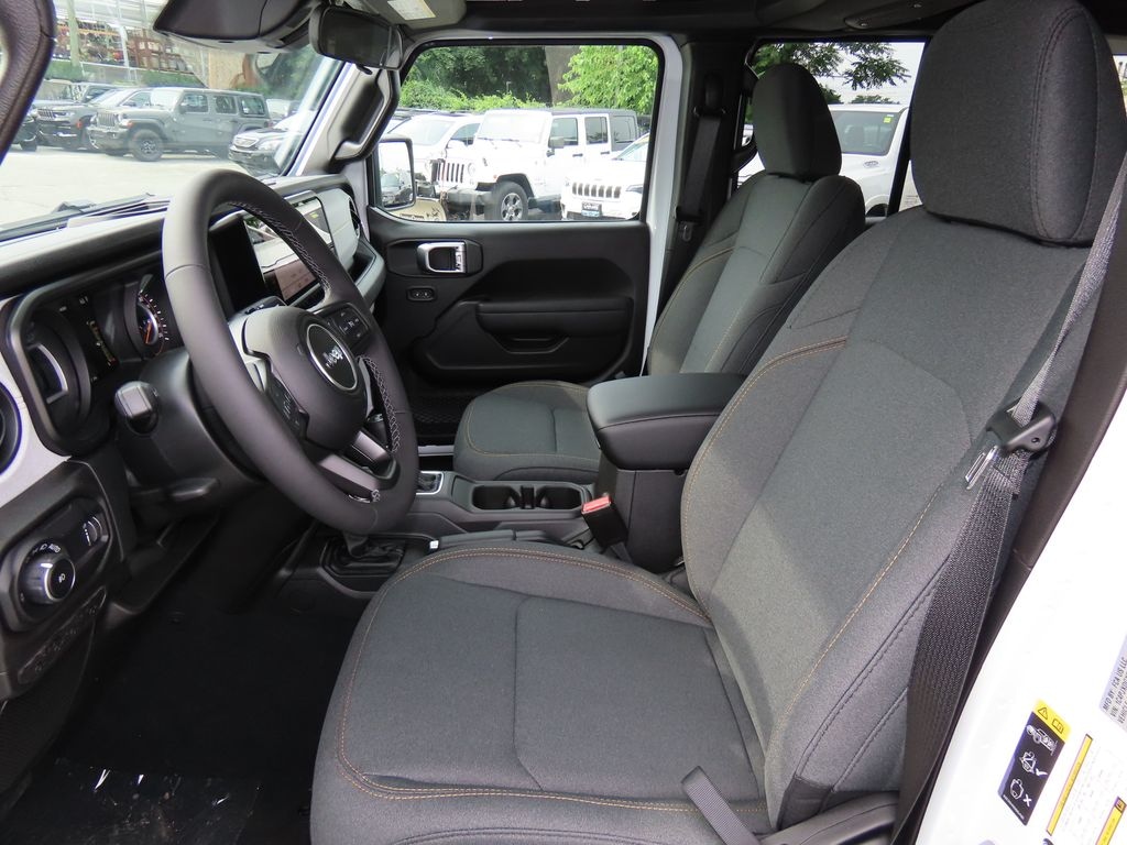 New 2026 Jeep Wrangler 4-Door Sport S Sport Utility